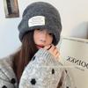 Корейская нишевая шапка-бини в стиле пэчворк однотонной расцветки: Теплая, Защищающая от холода, Осенне-зимняя, Стильная, Унисекс повязка на голову для более стройного вида лица.