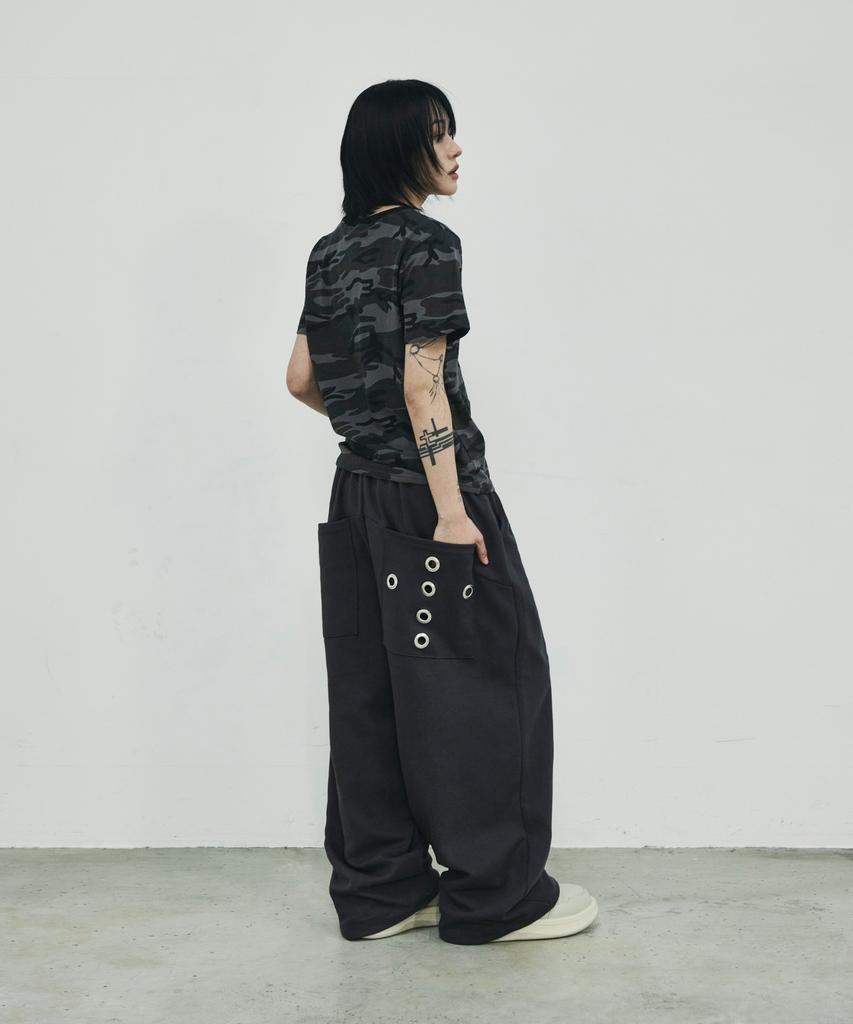 SCALLYWAG Summer Mega Wide Eyelet Training Pants [Charcoal]