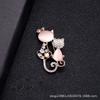 Autumn and Winter Mother Cat Rhinestone Brooch High-end Temperament Brooch Retro Pin Anti-light Brooch Coat Accessories