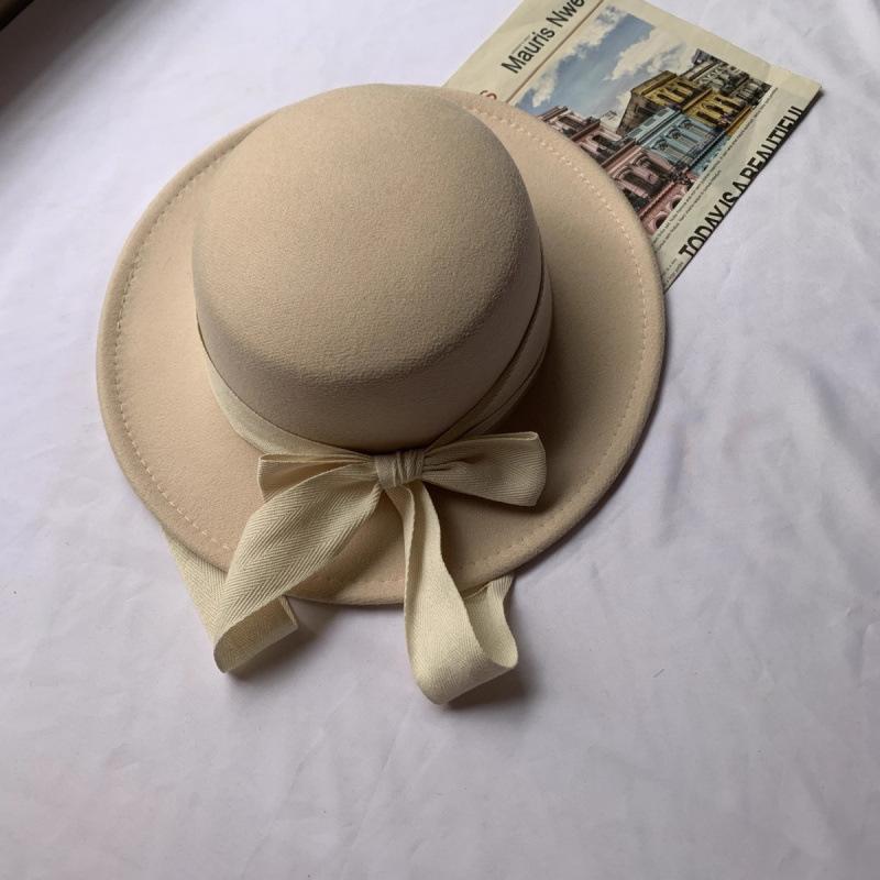 Bow strap flat top woolen hat women's autumn and winter British retro fashion versatile streamer big brim felt top hat