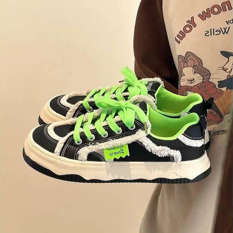 Уродливые милые серебристые пудровые туфли на толстой подошве, маленькие белые туфли, новые кожаные туфли для повседневной носки с грубым краем, спортивные универсальные туфли для студентов