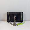 [Б/У] Ysl Kate Серебряный Логотип Цепочка Крокодиловый Узор Тиснение Глянцевая Телячья Кожа Кисточка Сумка Кроссбоди На Плечо Средний - Отличное Состояние #4O0005