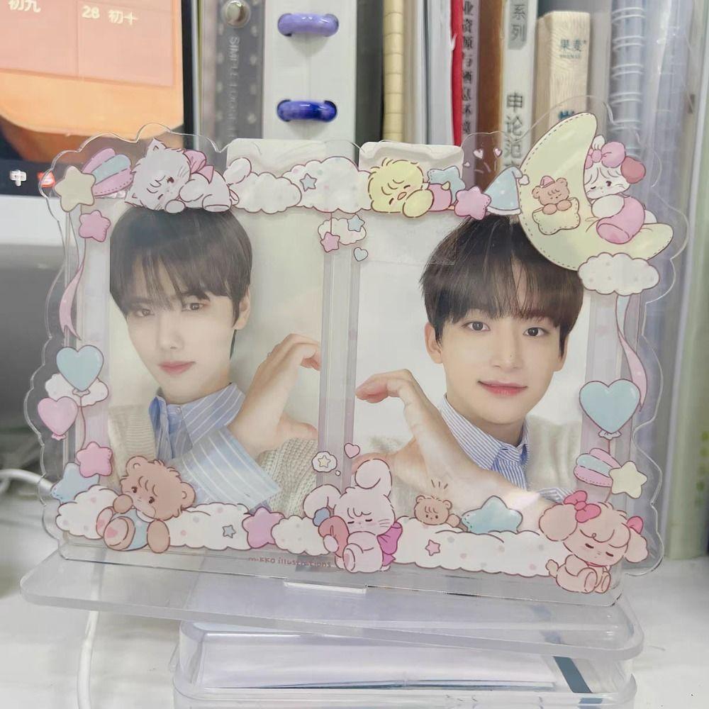 Dustproof Idol Card Display Stand Transparent Photo Frames Cute Photo Card Holder Gifts