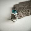 Серебряное кольцо с фианитами, вес изделия 3,62 гр (2177111)