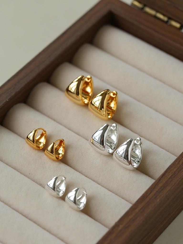 Classic Minimalist Triangle Huggie Earrings 925 Sterling Silver Chunky Wide Band Ear Buckle 18K Gold Plated Trendy Women's