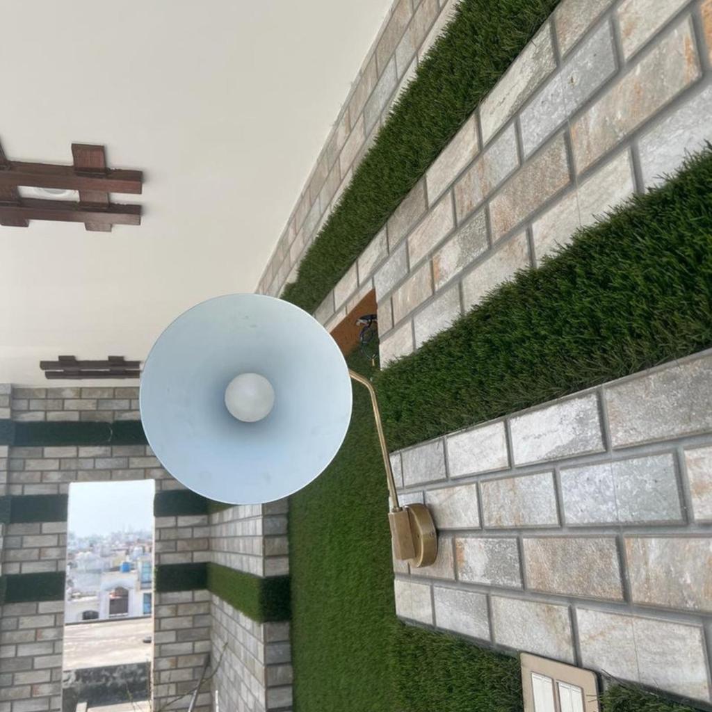 Настенный светильник из латуни в стиле Stilnovo - современный декор Shakeable в стиле середины века | Подарки на День святого Валентина, украшения для вечеринок, крыльцо, праздничное освещение