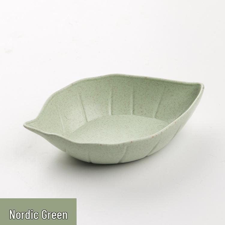 Heart Wheat Straw Seasoning Dish: Creative Plastic Pickle & Snack Plate.