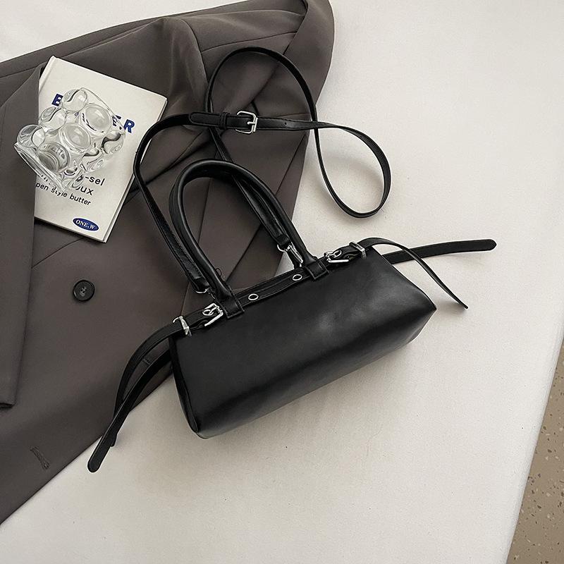 Высококачественная супер горячая маленькая сумка женская 2025 новая мода универсальная сумка-мессенджер модная популярная портативная сумка Boston