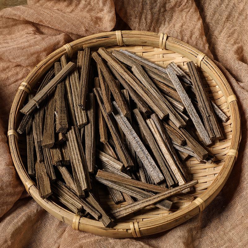 Authentic Natural Agarwood Herbal Medicine 500g - Agarwood Strips, Silk, and Powder with Sandalwood.