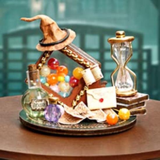 Spilay Сделай сам Деревянный Магический Миниатюрный Кукольный Домик Ручной Работы Набор Мебели Декор Украшения Новоселье Креативная Пылезащитная Крышка LED 3D Пазлы Игрушки для Влюбленных