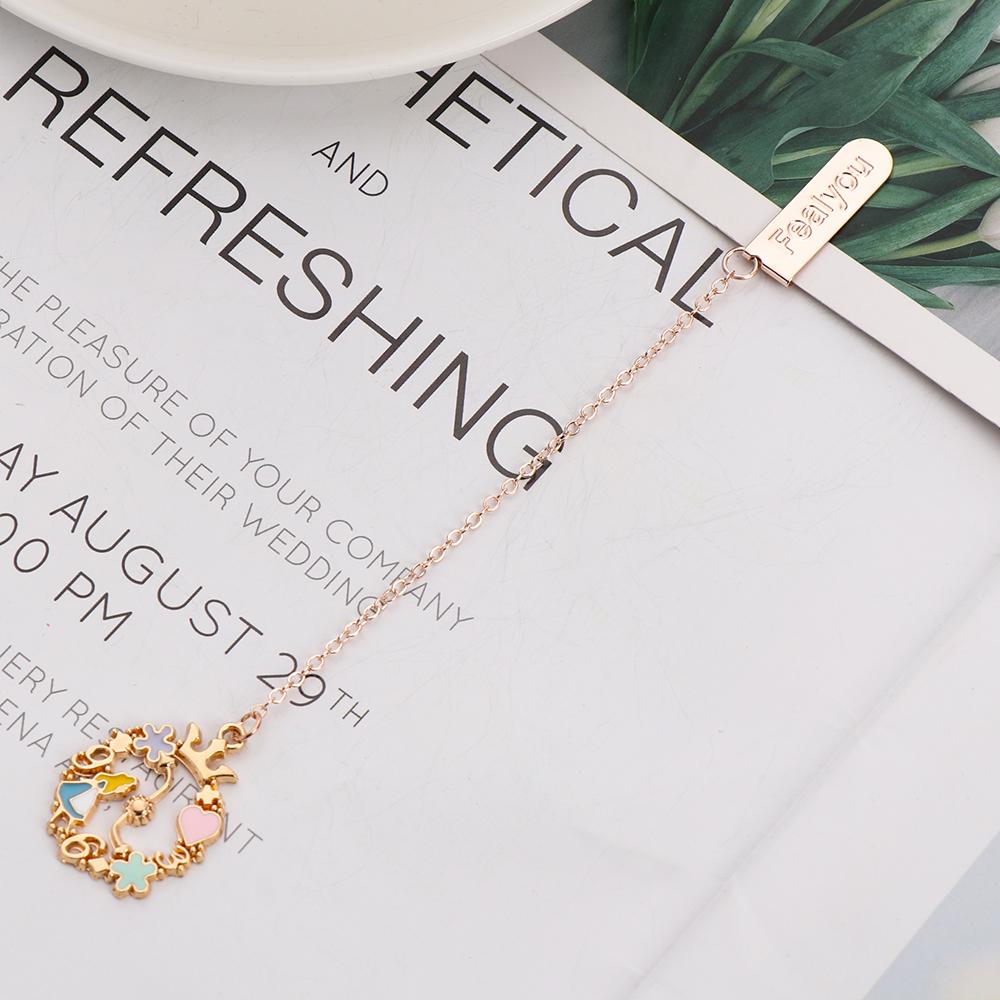 Creative Book Clip Cartoon Character Pagination Mark Bookmarks Peach Heart Pendant Metal