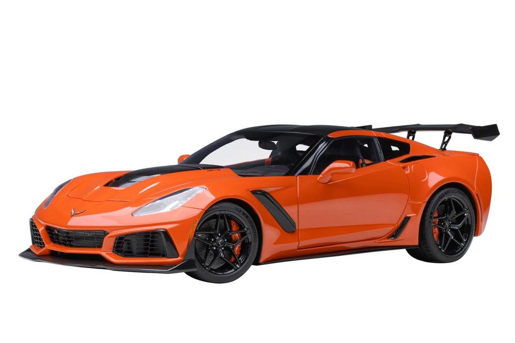 AUTOart 1/18 Scale Chevrolet Corvette (C7) ZR1 Orange Finished Product