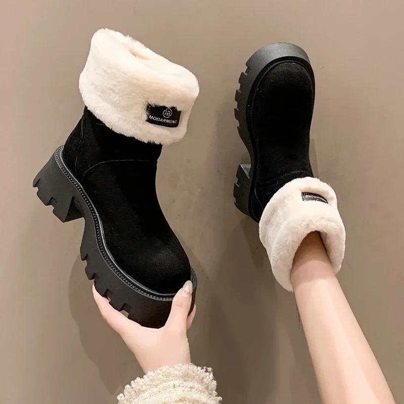 Модные женские сапоги на платформе 2024 года, новые теплые и утепленные зимние женские сапоги, модные короткие плюшевые ботильоны на высоком каблуке Bota Feminina