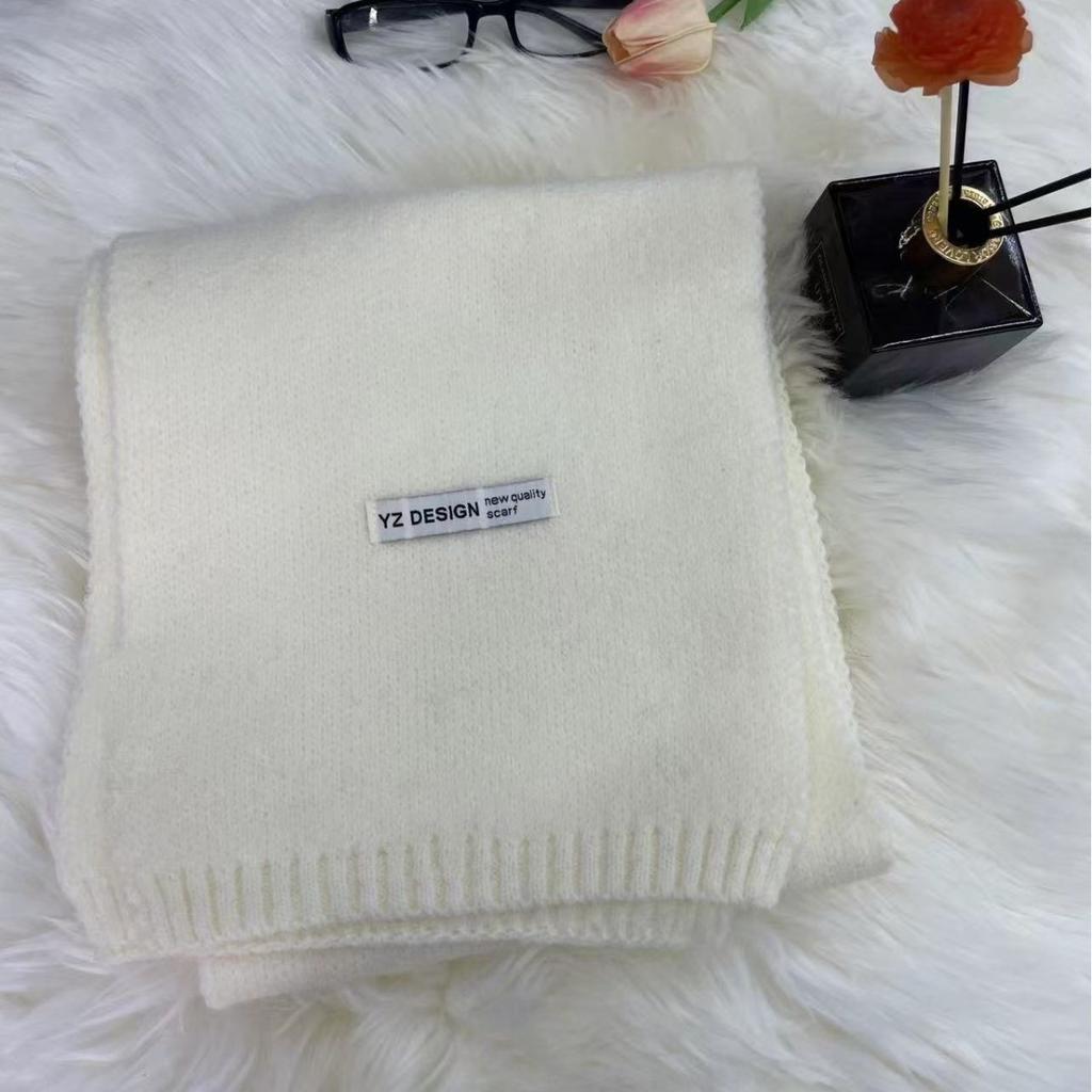 New Korean Style Soft and Skin Friendly Solid Color Versatile Knitted Scarf for Women Winter Warm and Comfortable Scarf Whitening Student Couple