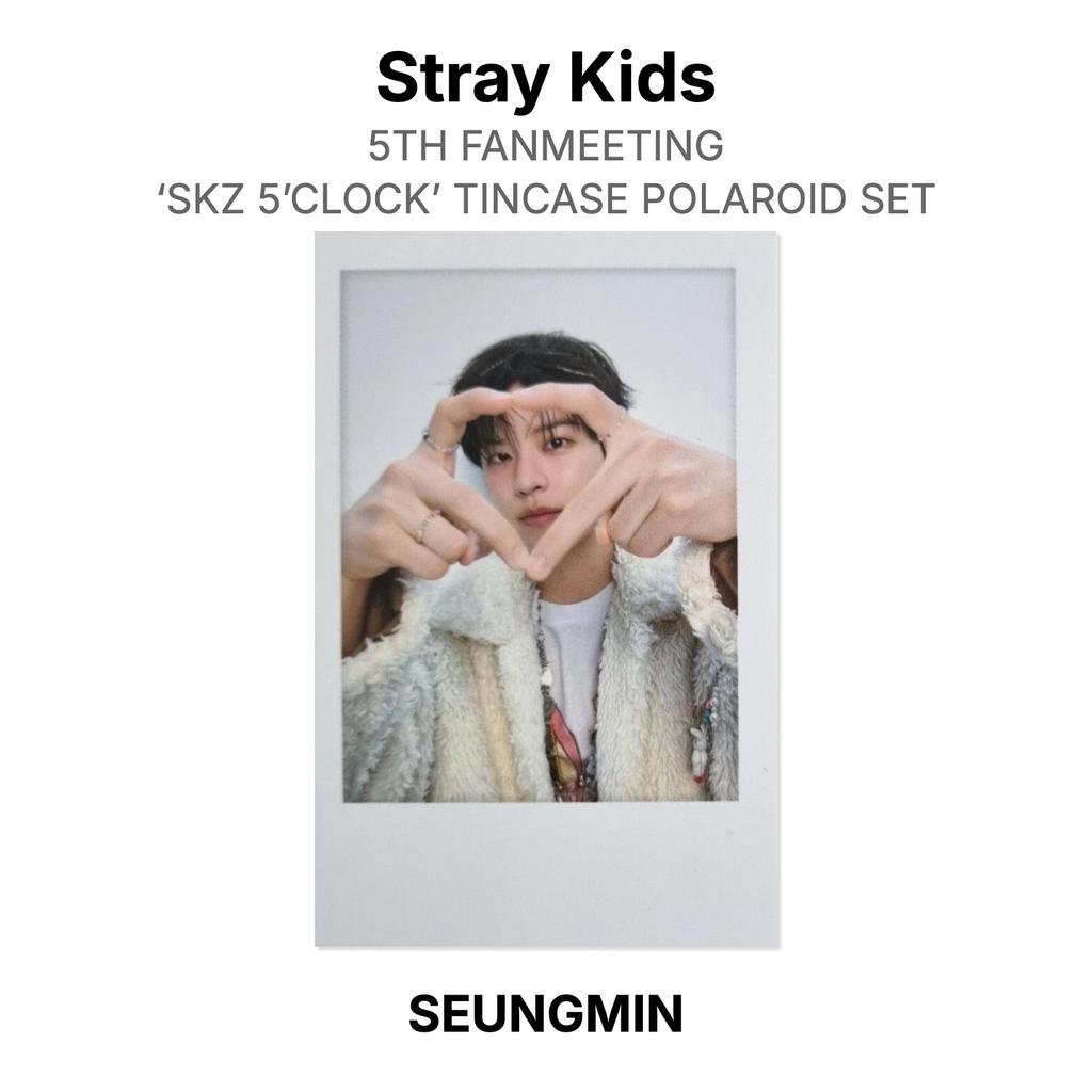 Stray Kids 5-й ФАНМИЛИНГ ‘SKZ 5’CLOCK’ НАБОР В МЕТАЛЛИЧЕСКОМ КЕЙСЕ ПОЛАРОИДЫ Официальная Фотокарточка