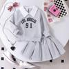 Комплекты для девочек Весна/Лето Детская толстовка с длинными рукавами с буквенно-цифровым принтом + плиссированная юбка