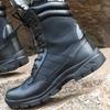 Fashion New 2025 Men's Winter High-Top Ultra-Light Tactical Boots Desert Training Mountain Climbing Shoe