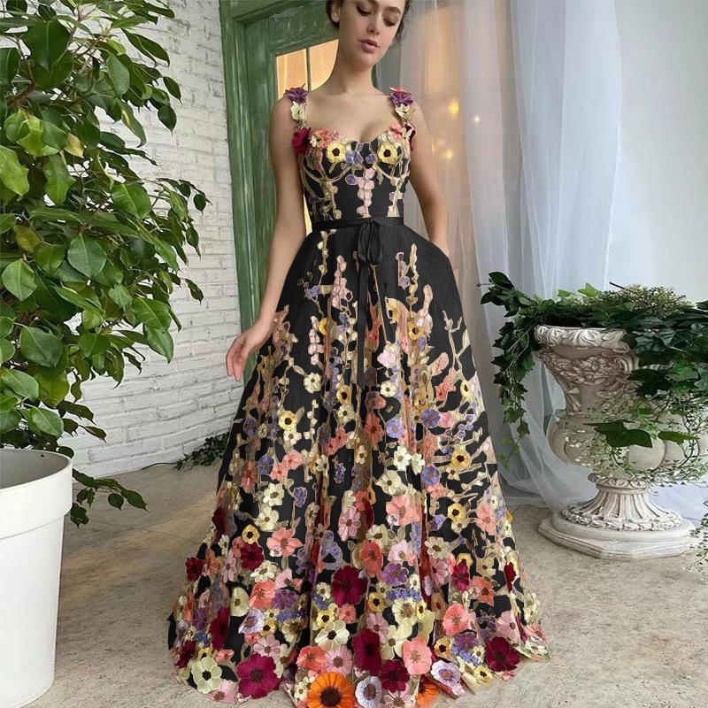 Women's Summer Three-dimensional Flower Embroidery Wrap Hip Sexy Dresses