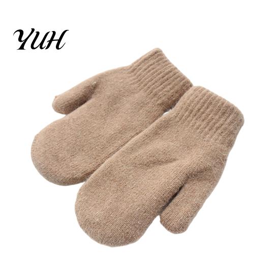Non Constricting Stretchy Cuffs 1 Pair Winter Warm Mittens for Women, Cold Weather Soft Plush Knit Stylish Resistant Handwear Gloves with Thick Lining