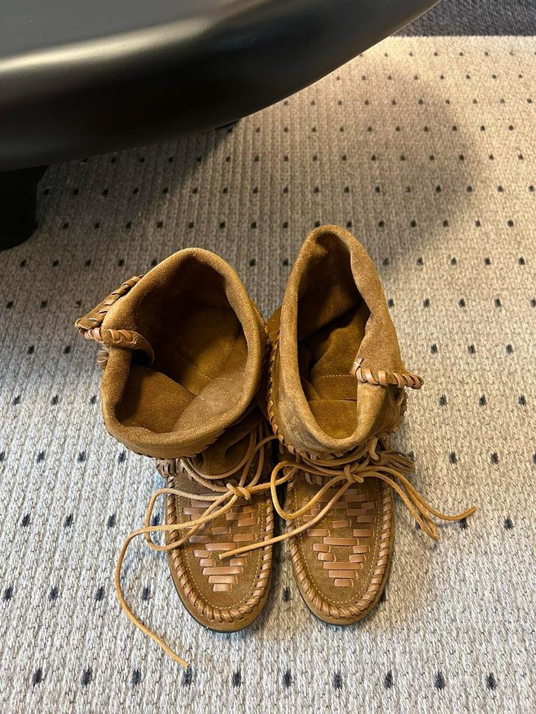 Женские ковбойские ботинки из коровьей кожи с внутренней платформой, ретро бахромой и ремешком, плетеные ботинки средней высоты, ботинки-мартин с оборками