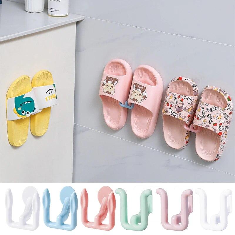 Самоклеящиеся крючки для тапочек. Полки для тапочек. Настенная стойка для обуви. Стеллаж для хранения обуви. Вешалка для сушки. Крючок для обуви в ванной комнате.