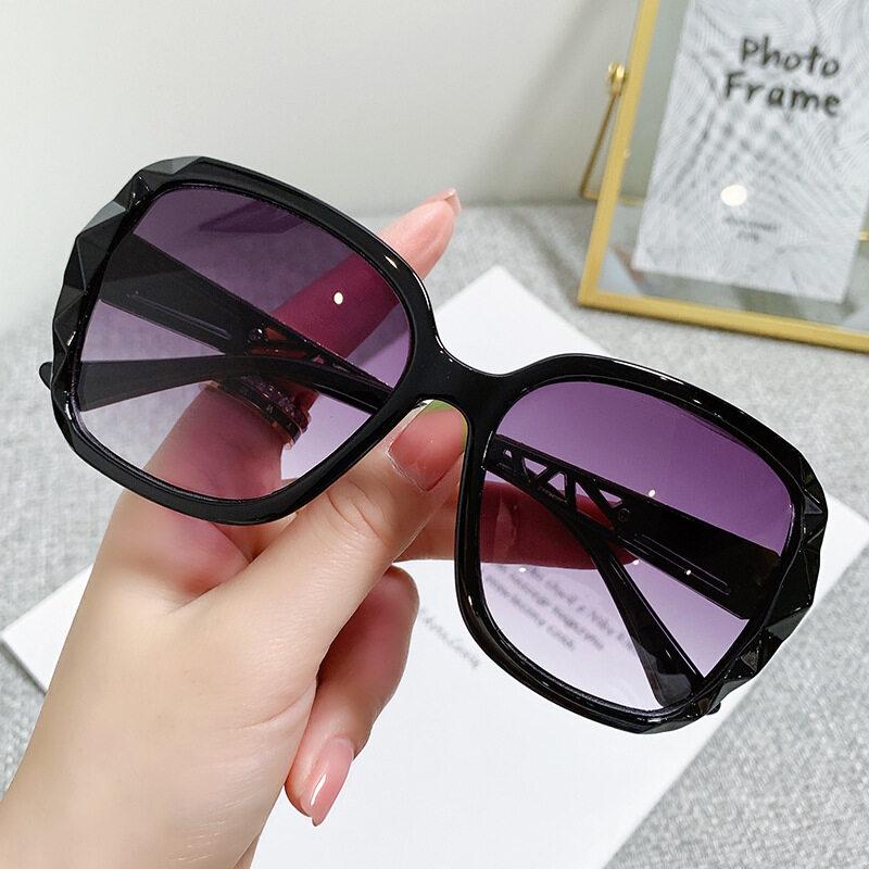 New Ladies Trend Toad Mirror Fashion Large Frame Vacation Retro Non-polarized Fashion Accessory