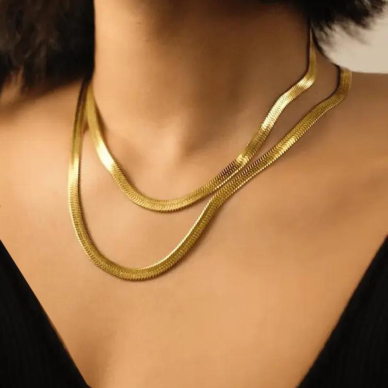 Двухслойная змеиная кость модная и популярная простой дизайн 18K позолоченная титановая сталь ожерелье темперамент универсальное ожерелье