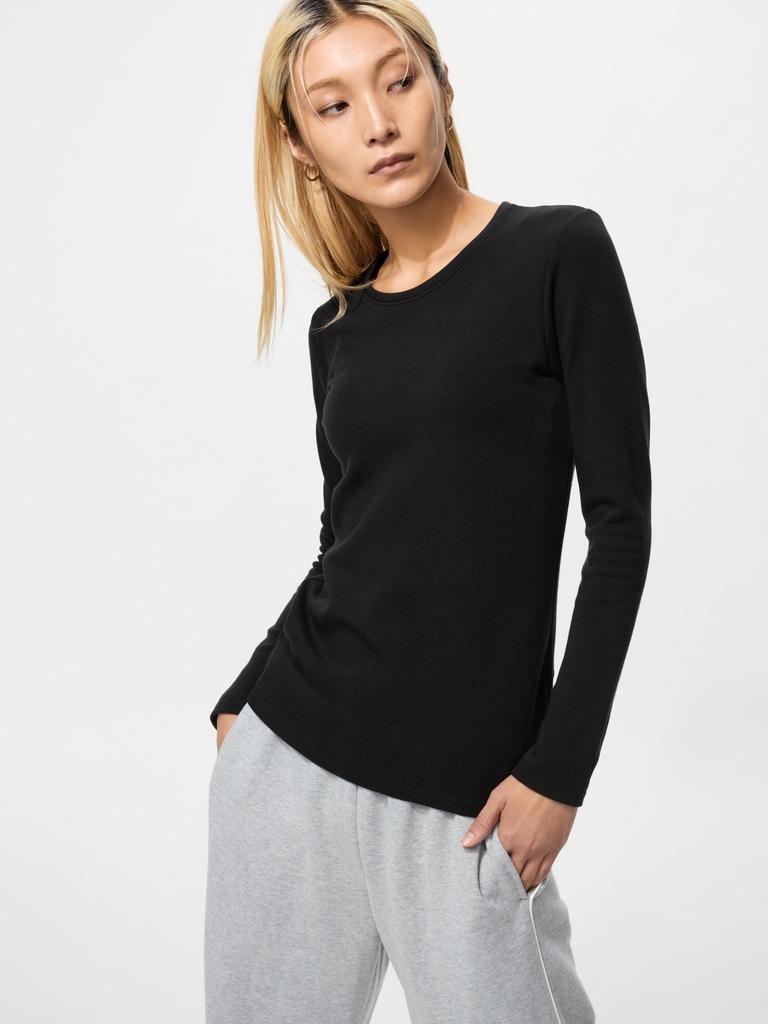 Uniqlo Japan HeaTTech UlTra Warm Crew Neck T  Long Sleeve 