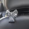 Крючки на подголовник автомобиля Декор в виде банта со стразами 10 фунтов грузоподъемность Милые вешалки для автомобильного сиденья Подарок для женщин Хранение сумки в машине