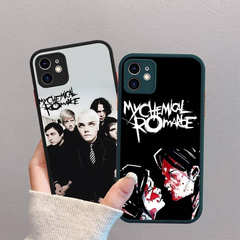 Чехол-бампер My Chemical Romance Rock Band Матовый Защитный Чехол Для IPhone 16 15 14 13 12 11 Pro Max X XS MAX Защитный Чехол