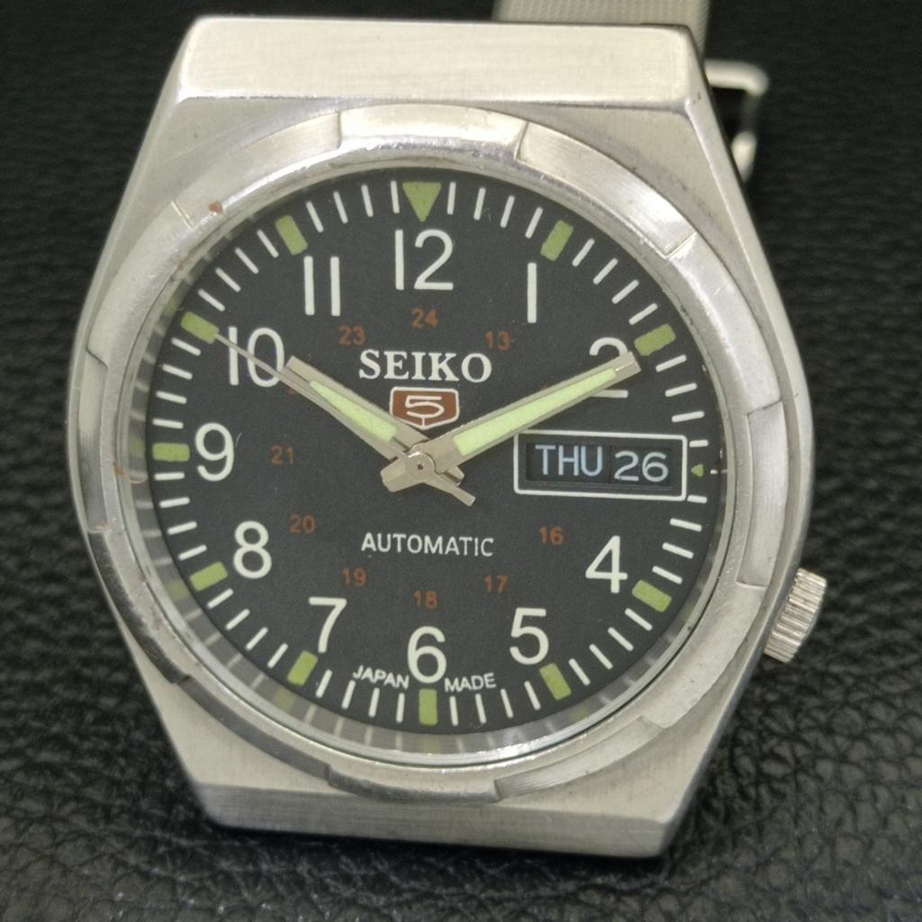 Seiko 5 АВТОМАТИЧЕСКИЕ ЯПОНСКИЕ 7009A МУЖСКИЕ ВИНТАЖНЫЕ ЧАСЫ С ЧЕРНЫМ ЦИФЕРБЛАТОМ a701318-5 R206a-a701318