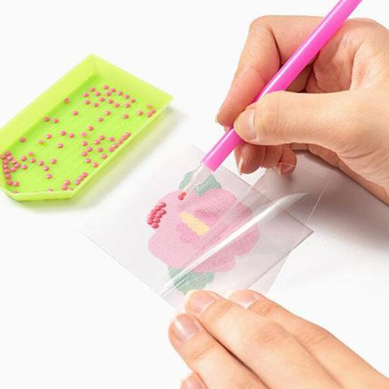 Art Box/Claypia 182 Minhwa Shop Korea Jewelry Cross Stitch Keyring