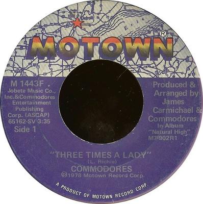 7-дюймовая пластинка COMMODORES - Three Times A Lady M1443F Motown 1978 US Soul/Funk Б/у