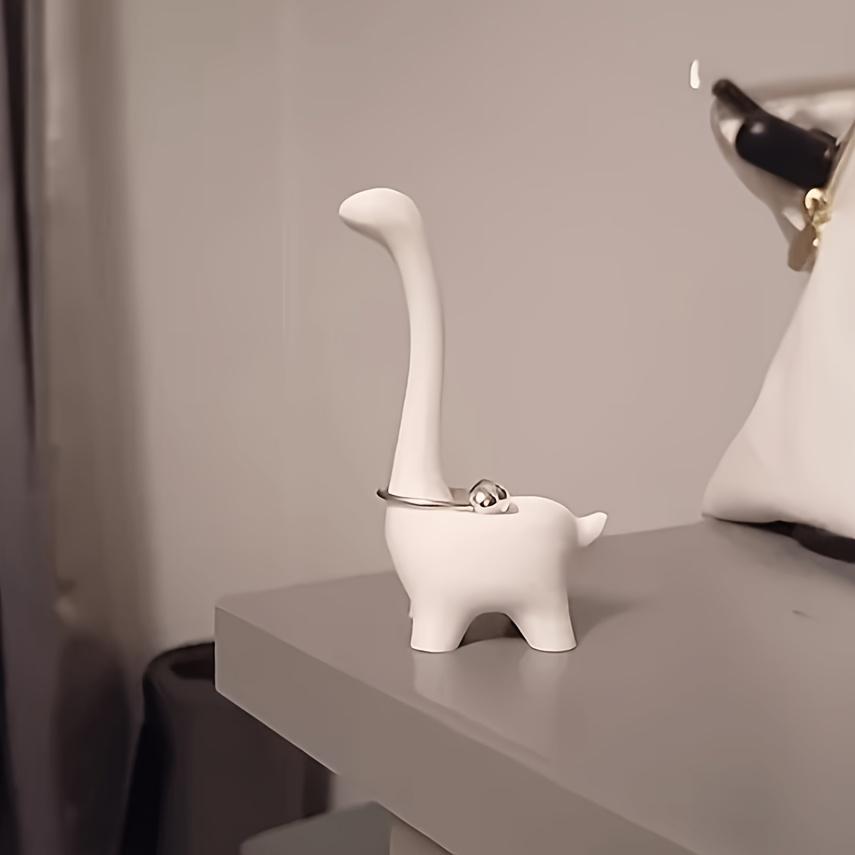 1 pc. Dinosaur-shaped ring holder—elegant and cute, perfect for storing rings