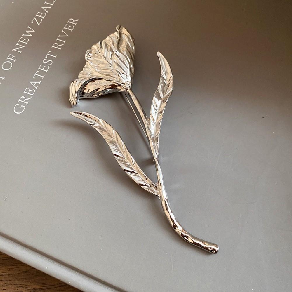 Exquisite Tulip Brooch Suit Charm Deco Clothing Pin Accessories Luxury Flower Bud Brooch Weddings