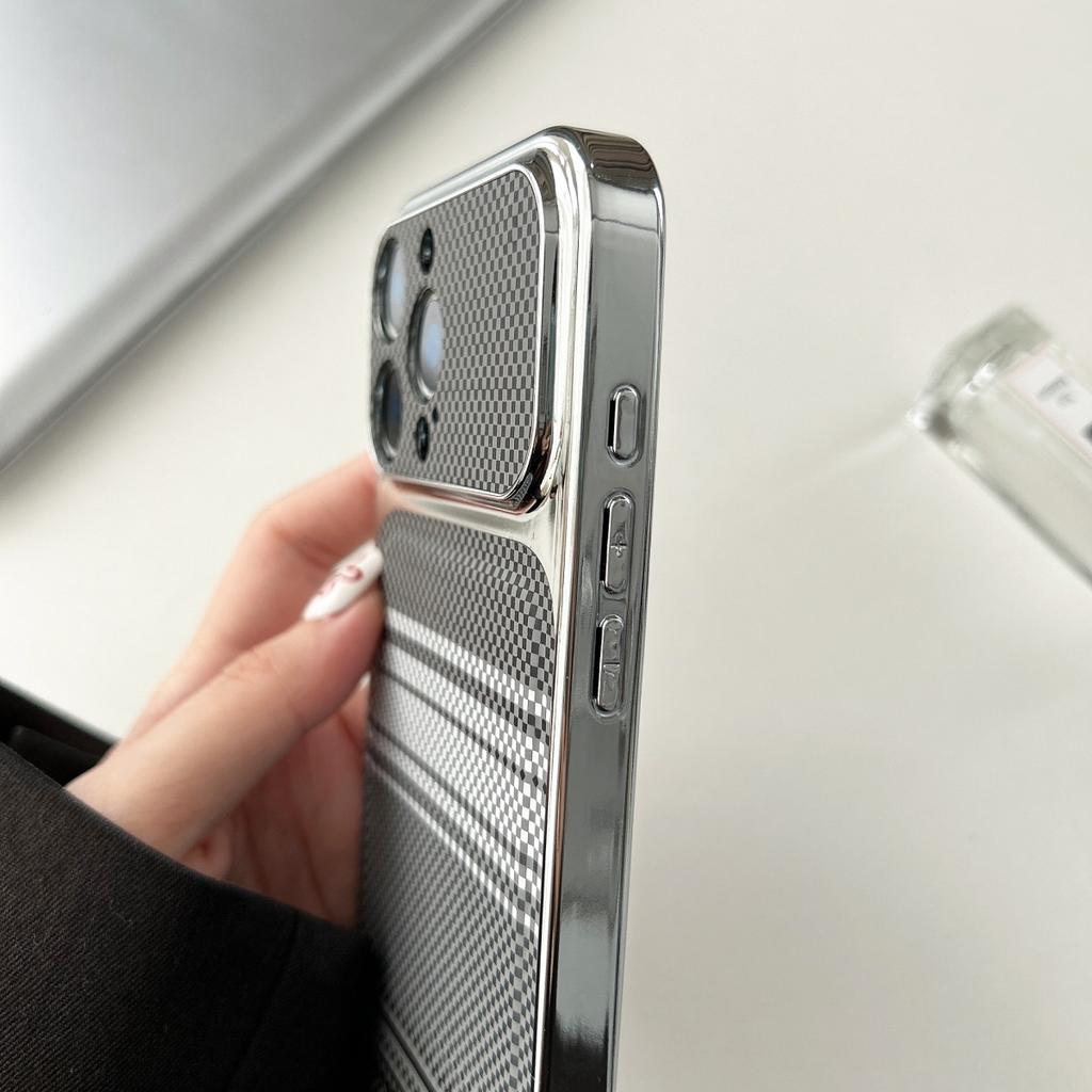 Чехол для телефона из ПК с текстурой карбонового волокна и кевлара Для iPhone 17 16 15 14 13 Pro Max Покрытие Большое Окно Ударопрочный Бампер