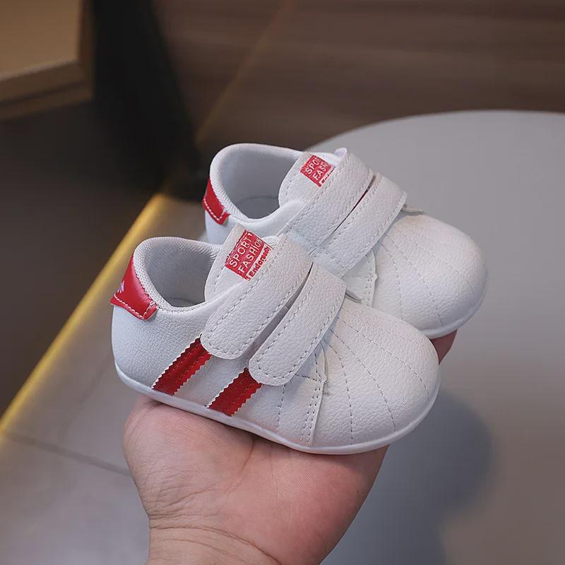 Унисекс обувь для малышей: Белые, Мягкие Нескользящие Подошвы, Идеальны для Весны и Осени, Возраст 1-2 года