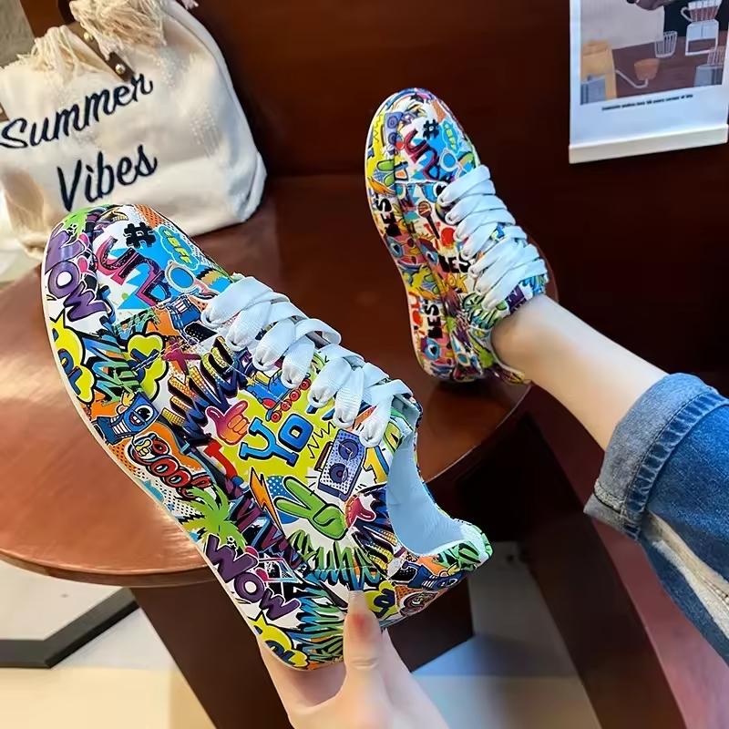 Женские повседневные кроссовки с росписью граффити на шнуровке, спортивная обувь для женщин, плоские женские кроссовки для бега, модные новинки