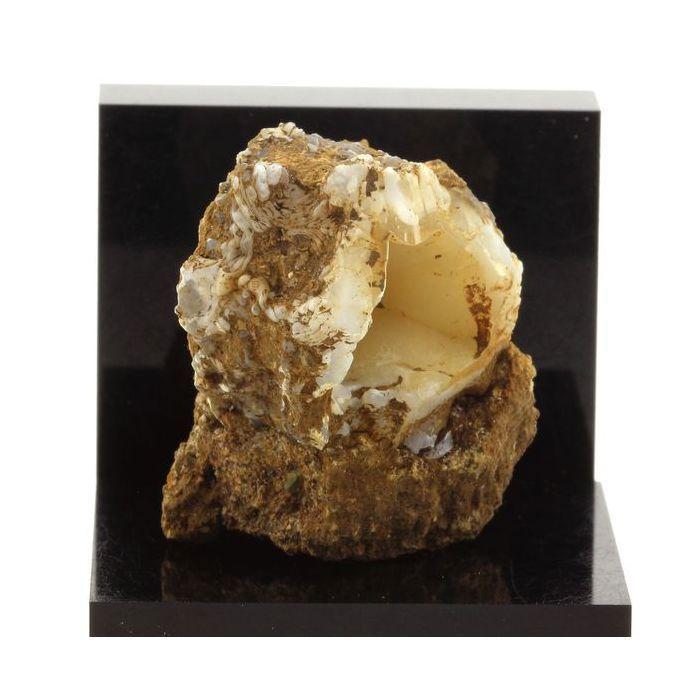 Lussatite (Opale-CT) 90.9 carats