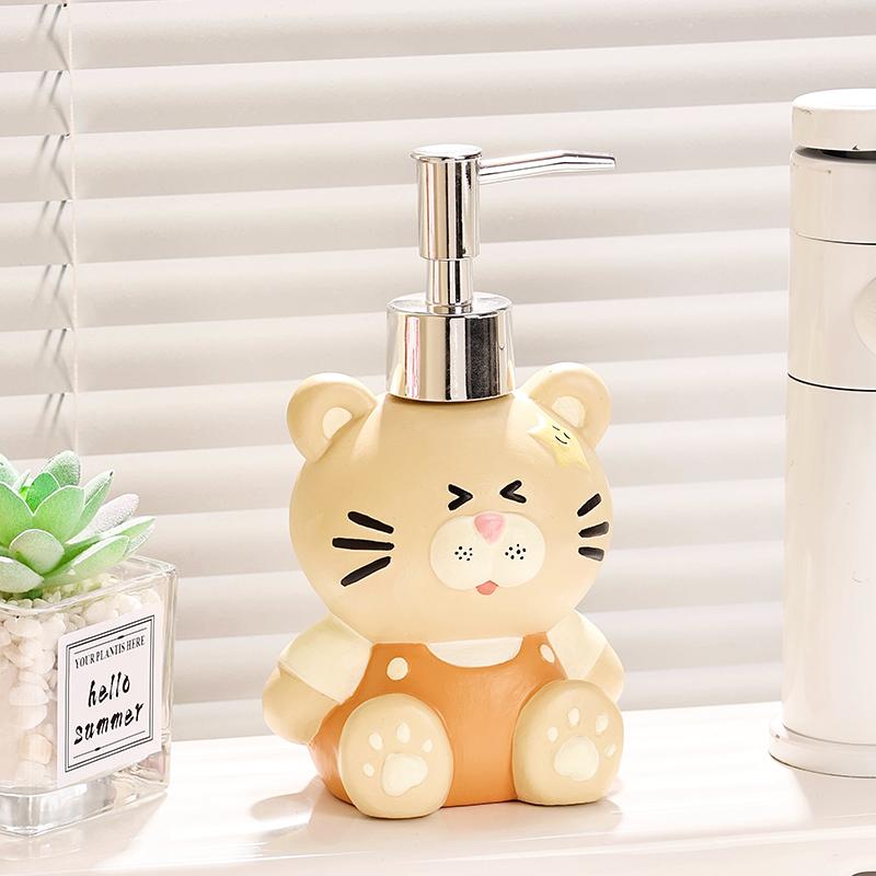 Soap dispenser creative cute ceramic hand sanitizer dispenser bottle for household bathroom and toilet press bottle