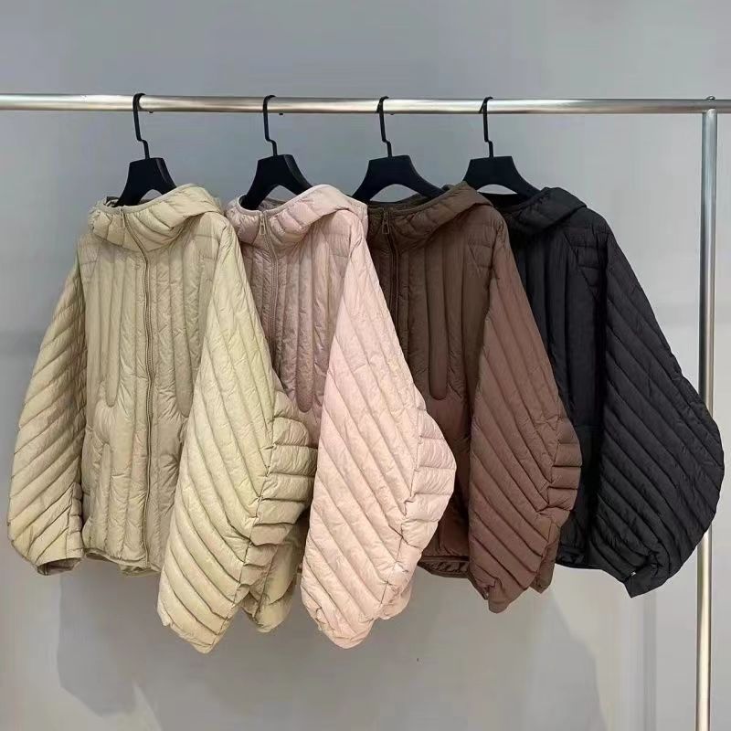 Autumn Winter Women Oversized Puffer Jacket Short Style Loose Hooded Lightweight Duck Down Coat Warm Parka Outwear