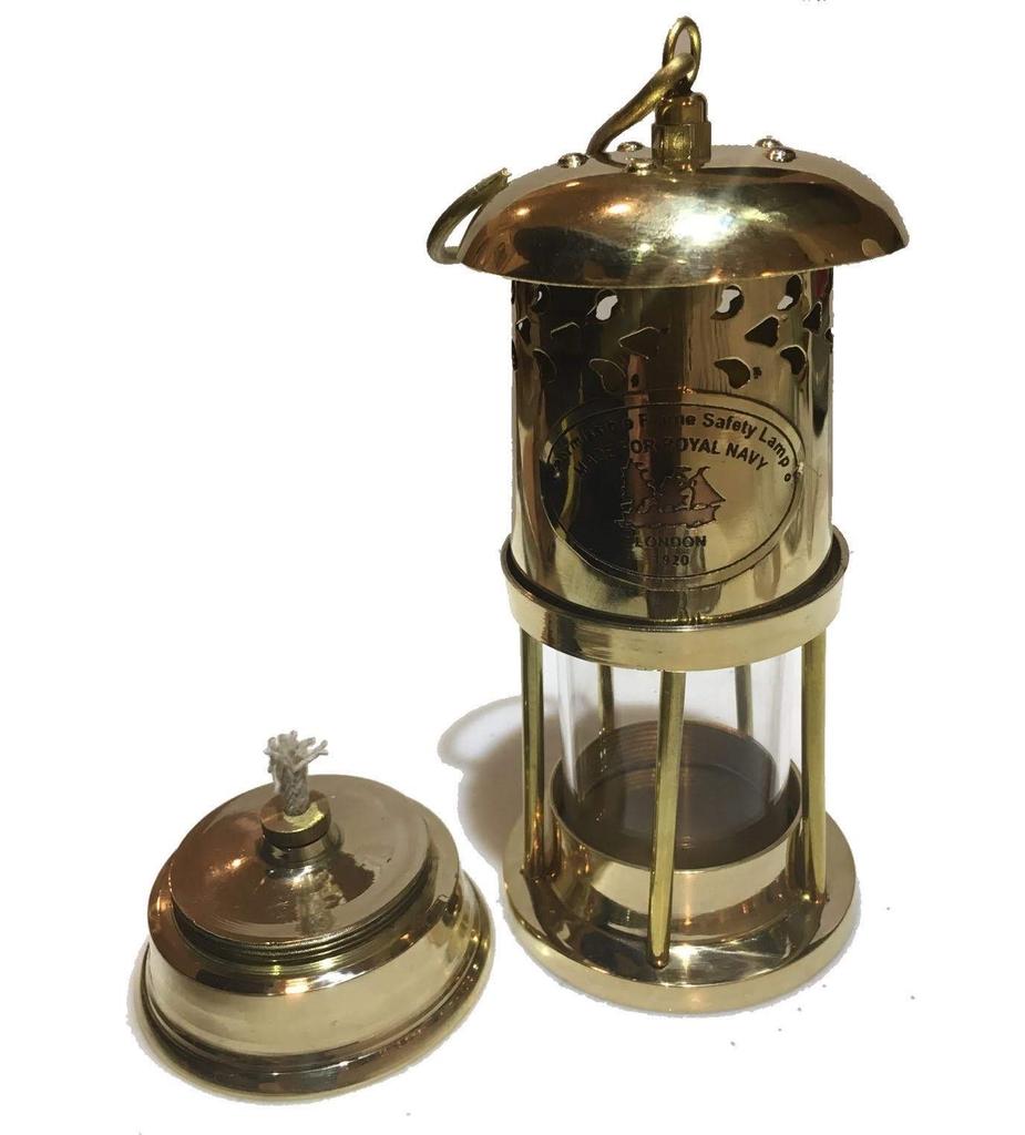 Roost Outdoors Brass Oil Ship Lantern (Brass Oil Lantern, Ship Lamp, Boat Lamp) Nelson Lamp, Anchor Lamp, Kerosene Lantern, Brass Lantern, with Simple