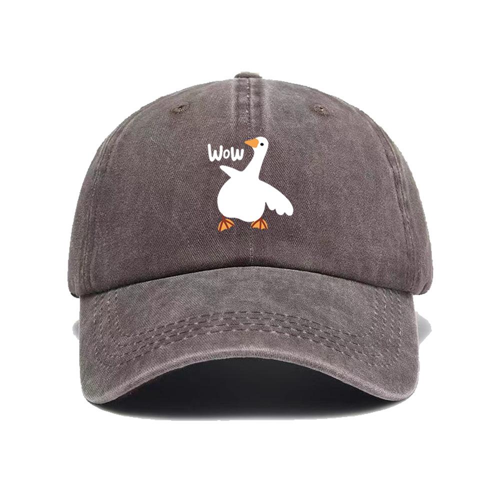 Big Goose Cute Printed Baseball Hat, Suitable for Both Men and Women, Off Screen Travel Duck Tongue Hat, Travel Equipment