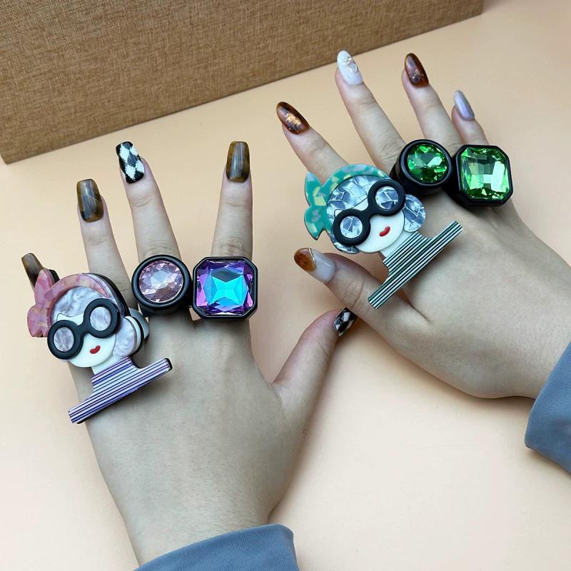 New Acrylic Geometric Ring an Instagram Fashion And Trendy Little Girl Ring is a Cute Jewelry Accessory for Ladies