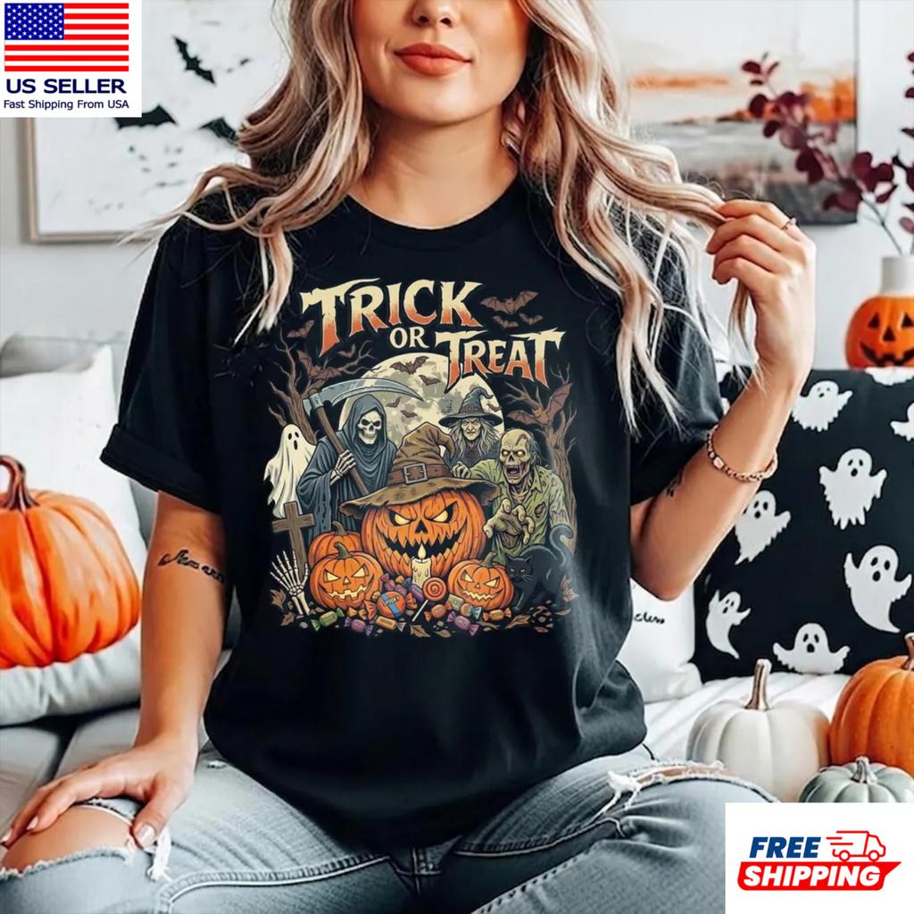 Retro Trick Or Treat Vintage Ghost Spooky Season Halloween T-Shirt S-5XL