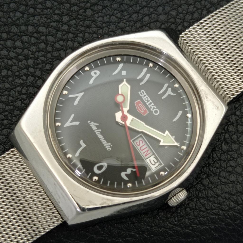 Seiko 5 АВТОМАТИЧЕСКИЕ ВИНТАЖНЫЕ 6309A ЯПОНИЯ МУЖСКИЕ ЧАСЫ С АРАБСКИМ ЧЕРНЫМ ЦИФЕРБЛАТОМ a702669-1 R209-a702669