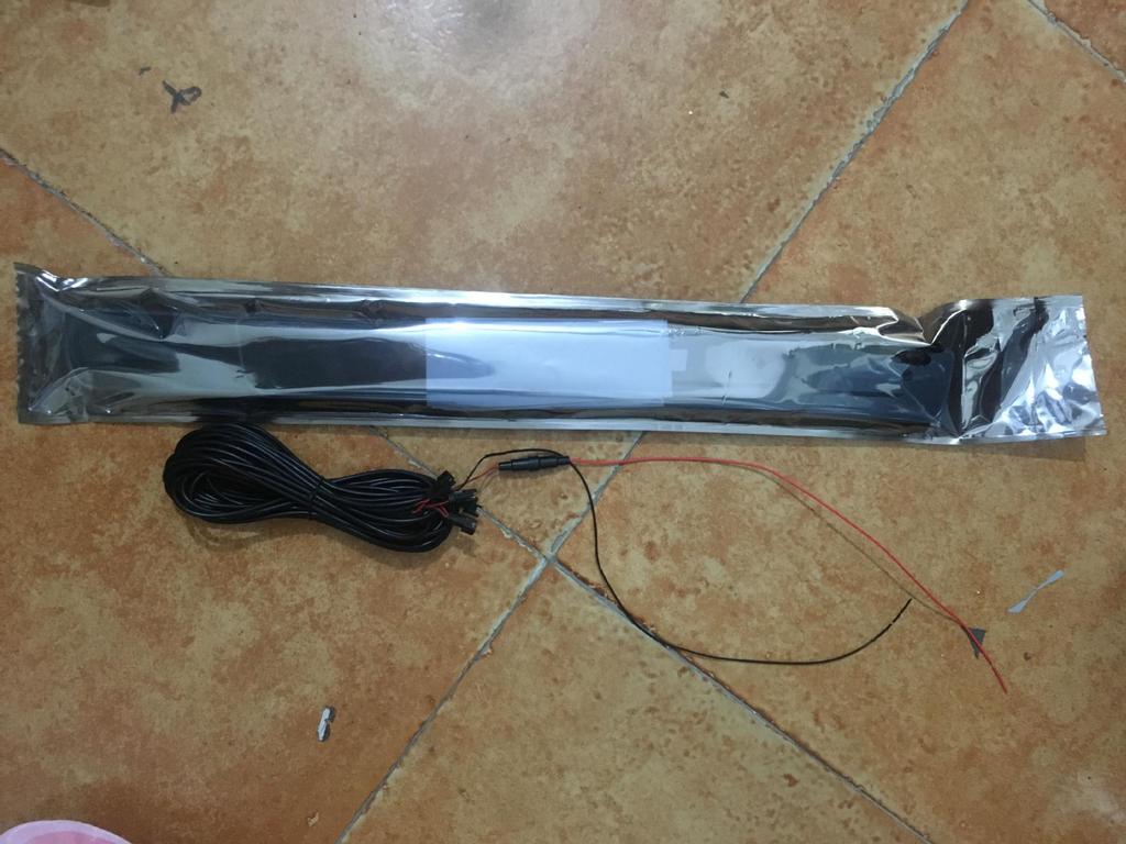 4 светодиодные накладки на пороги Phantom Color для Chery Omoda 5 Приветственная педаль