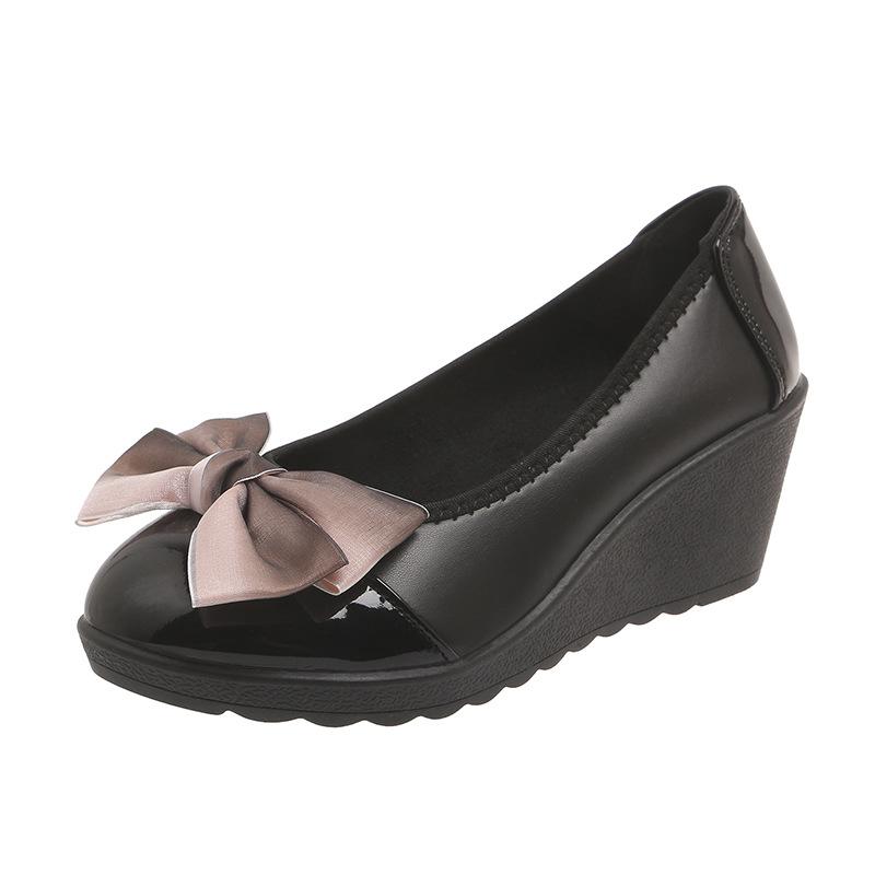 Женские одинарные туфли весна и осень 2024 новые рабочие туфли со стразами и мелким бантом на танкетке производитель обуви для мам