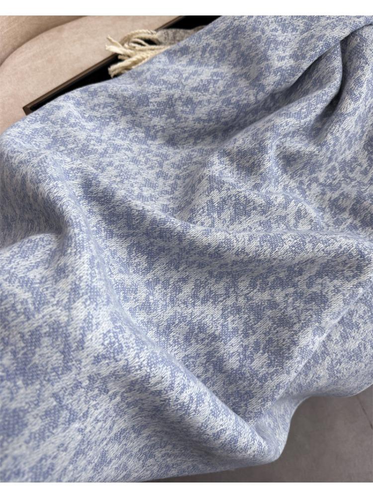 Elegant Cashmere Scarf for Women Breathable & Warm, Windproof, Non-Stretch, Perfect for Autumn & Winter, Large Thick Plaid Wrap for Going Out