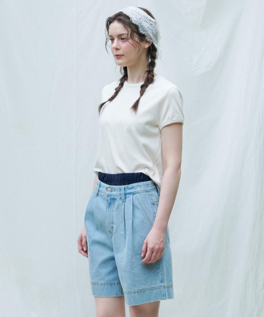 LOSSYROW Two-Tuck Wide Denim Shorts Light Blue